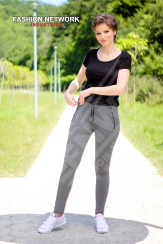 F107/1 Trenerkat e poshtme me saten (hiri mbyllt)